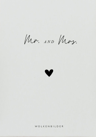 Wolkenbilder Postkarte „MR AND MRS“